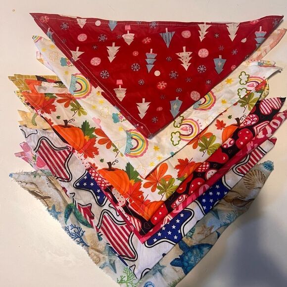 Small dog Colorful Patterned Bandanas Set of 12 - Picture 1 of 7